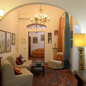 Palazzetto Dei Nobili Apartment Florence