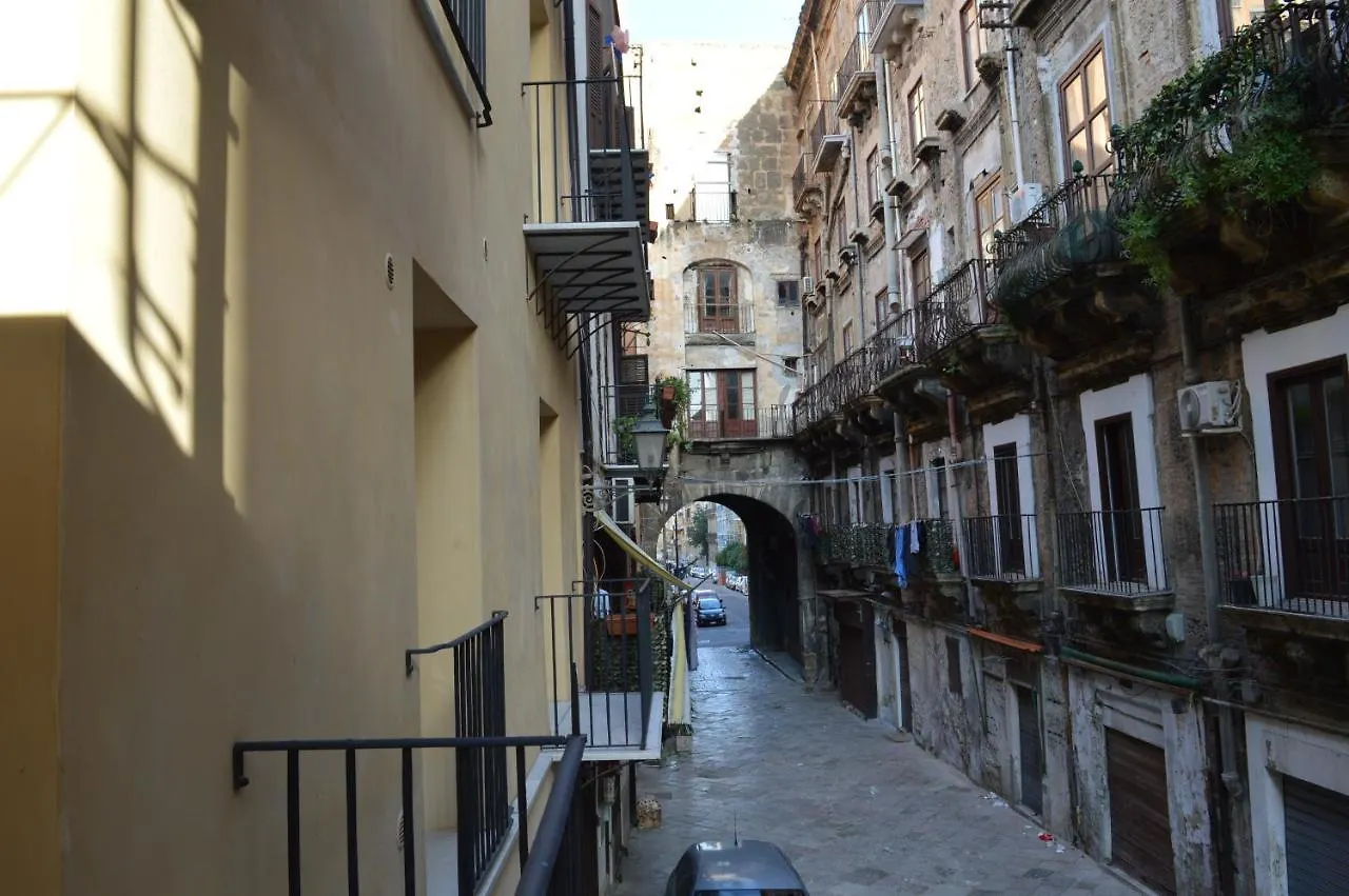 Arco Cuto Casa Vacanze Palermo 0*,  Italy